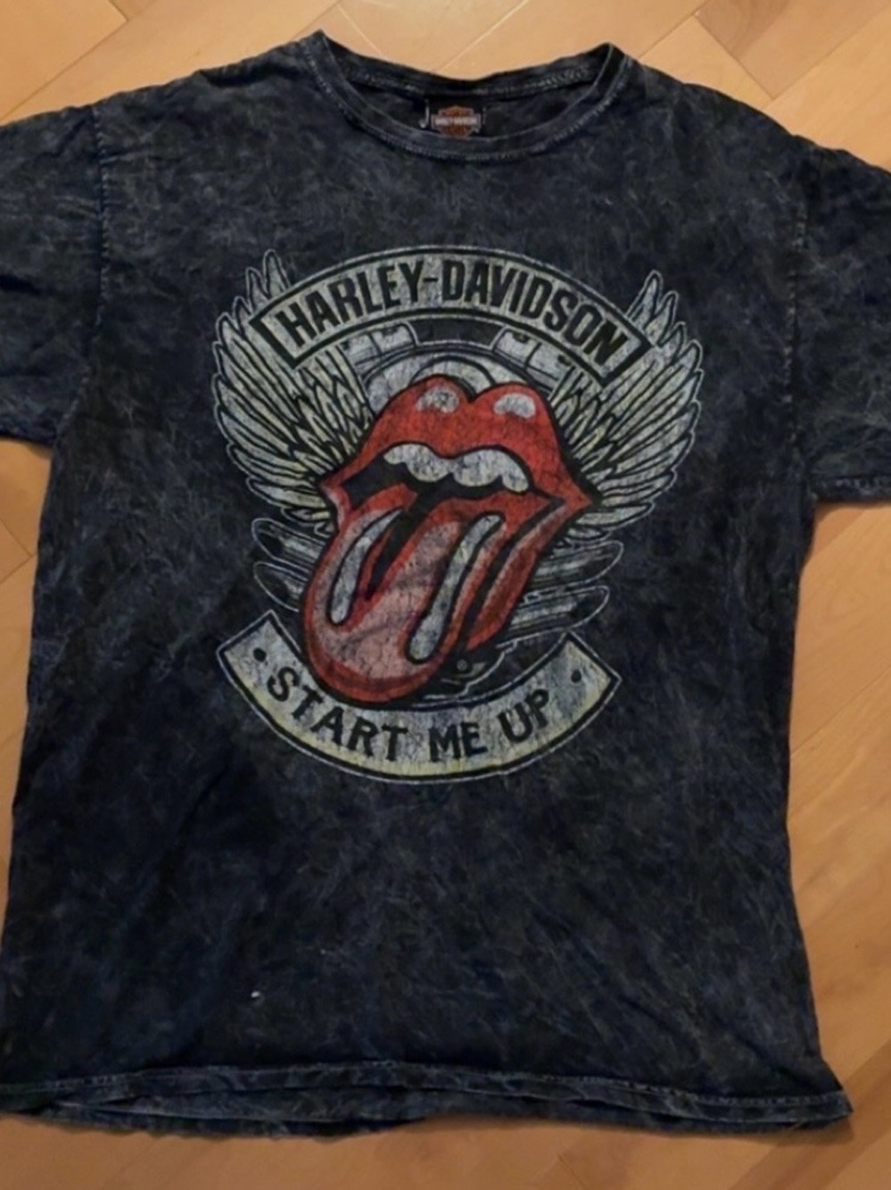Harley-Davidson Mens Graphic Tee in Black with Red Accent